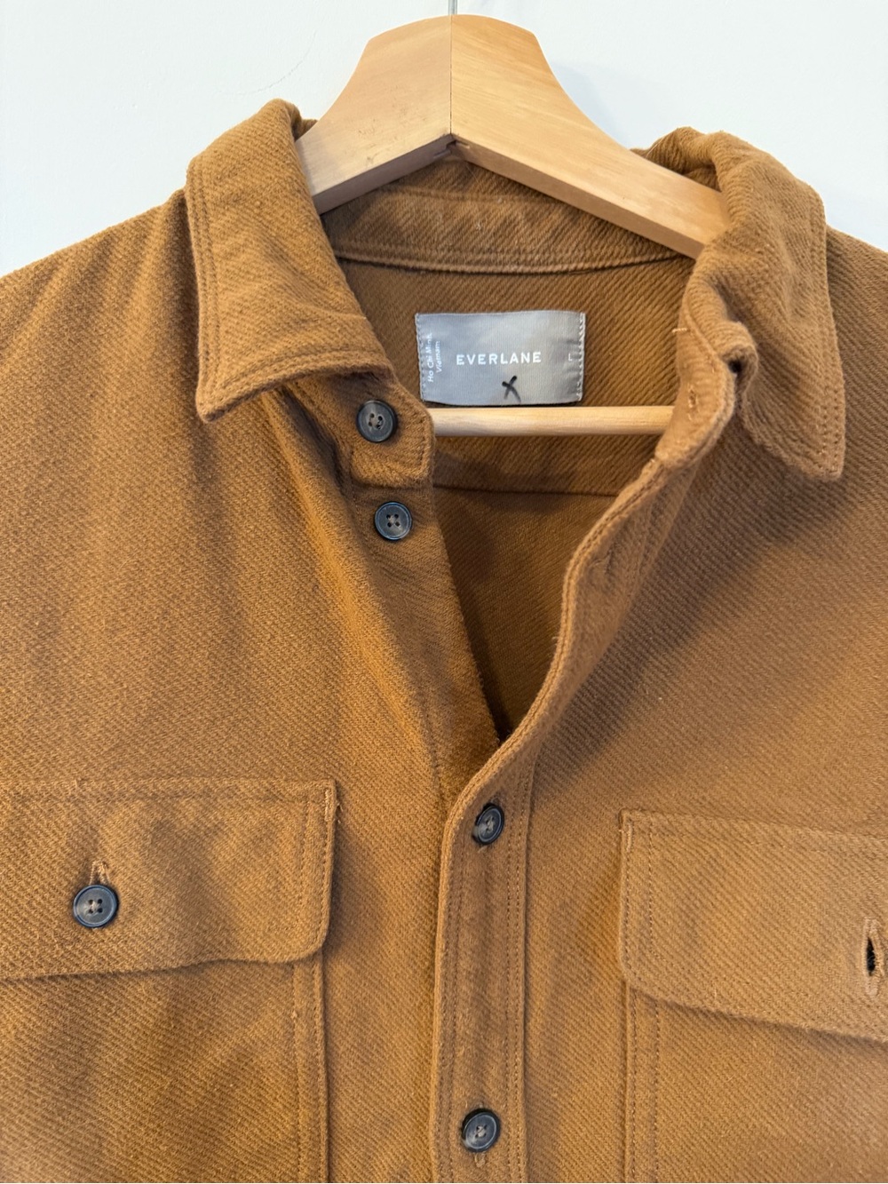 Everlane Men’s Caramel Brown Button-Front Shirt Jacket - Picture 2 of 4